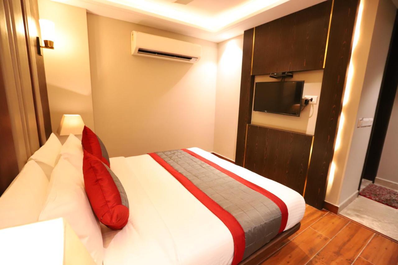 Hotel The Magic Tree - Paharganj New Delhi Exterior photo