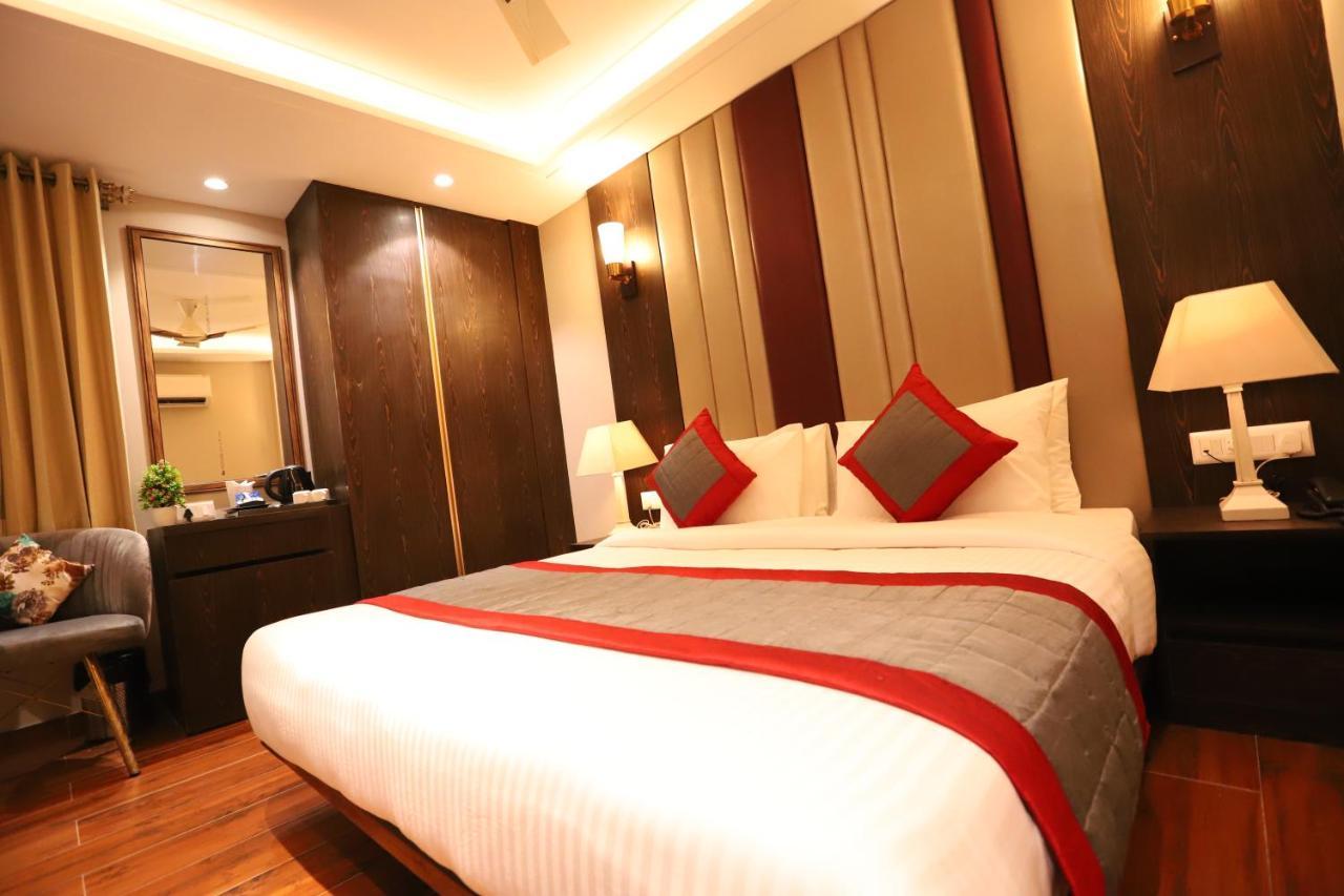 Hotel The Magic Tree - Paharganj New Delhi Exterior photo