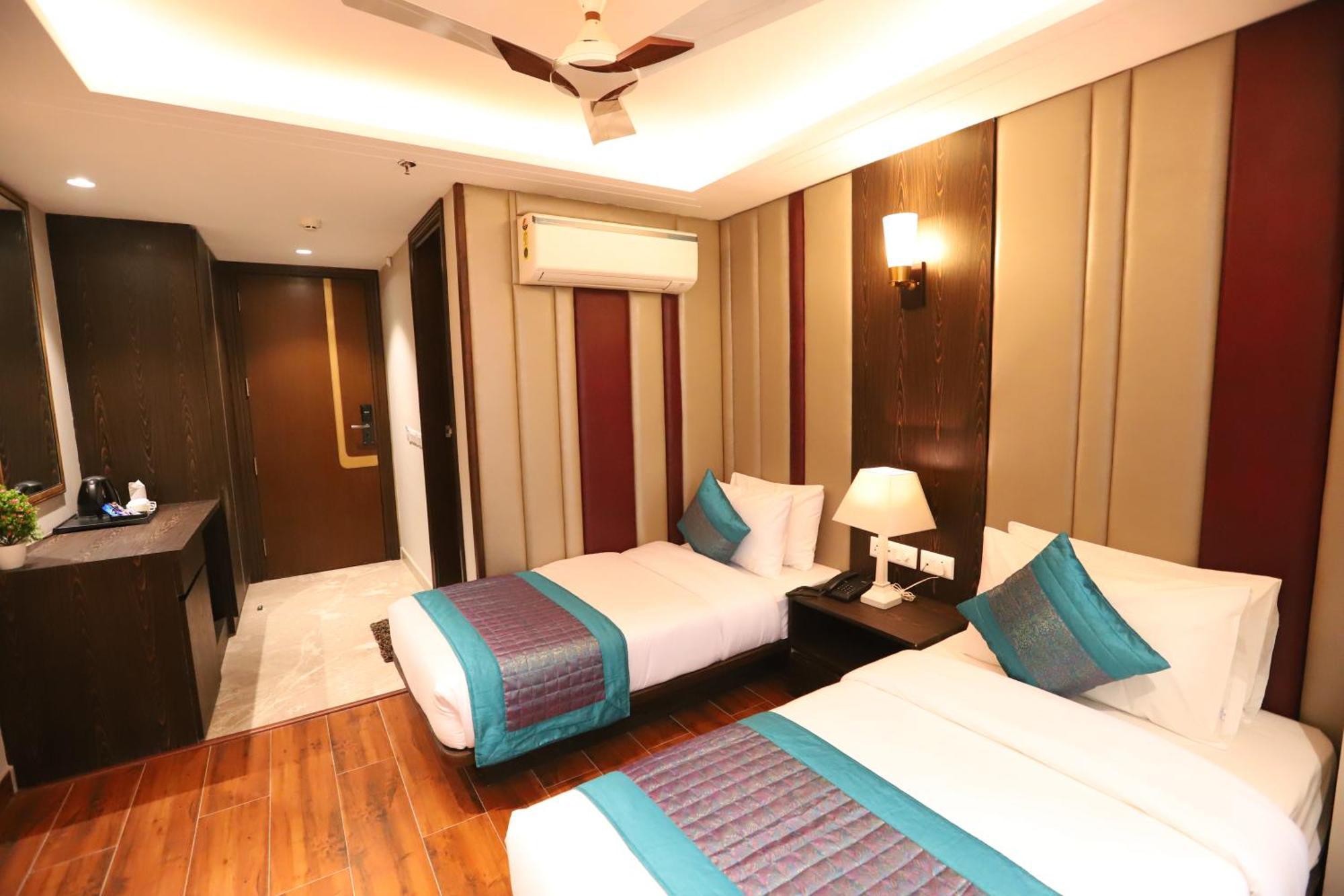 Hotel The Magic Tree - Paharganj New Delhi Exterior photo