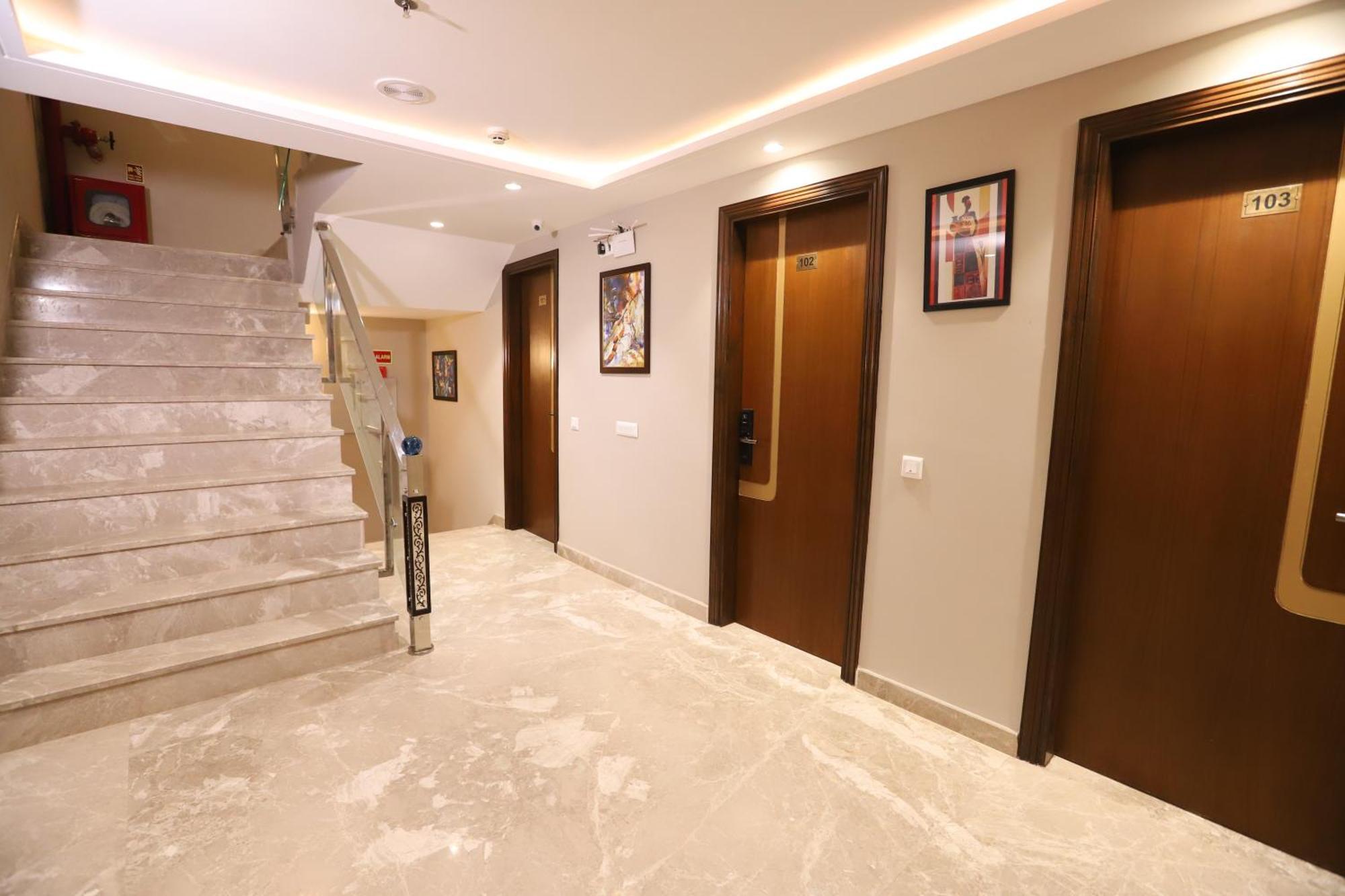 Hotel The Magic Tree - Paharganj New Delhi Exterior photo